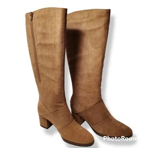 NEW - Aerosoles Size 8 1/2 Women's Brown Textile Upper Boots